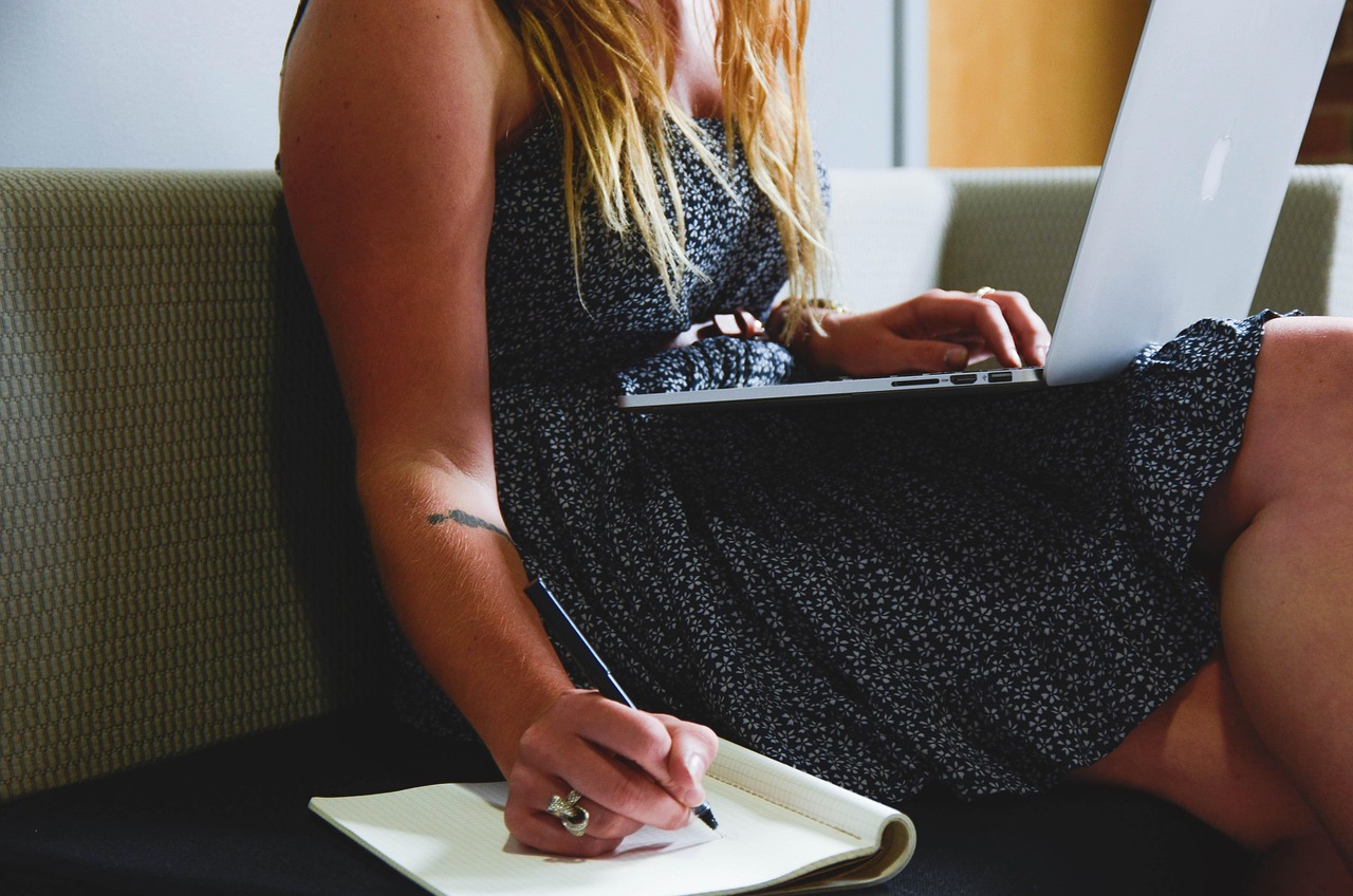discover how to create a comprehensive startup financial plan to secure funding, manage budgets, and drive business growth effectively.